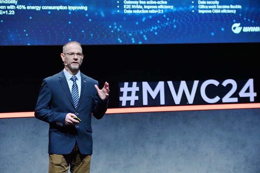 匈牙利博苏化学公司(BorsodChem),数据中心总监Tamás Szabó